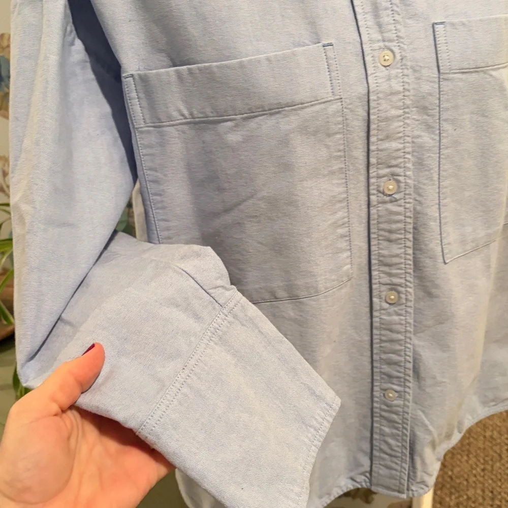 Everlane The Boxy Oxford Organic Cotton Button Down Shirt - Picture 2 of 8